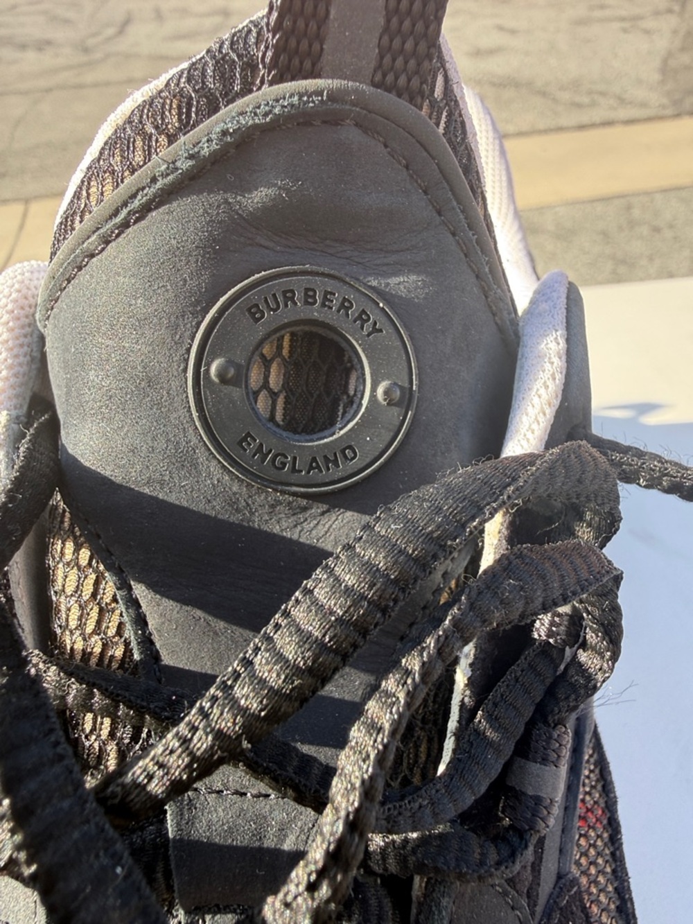 Burberry Black and White Men's Sneakers - Picture 5 of 10